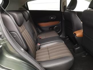 2015 Honda Vezel - Thumbnail