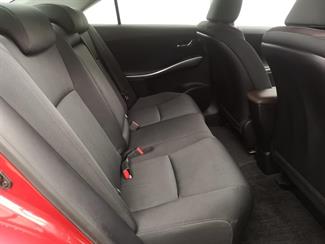 2014 Toyota Sai - Thumbnail