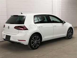 2020 Volkswagen Golf - Thumbnail