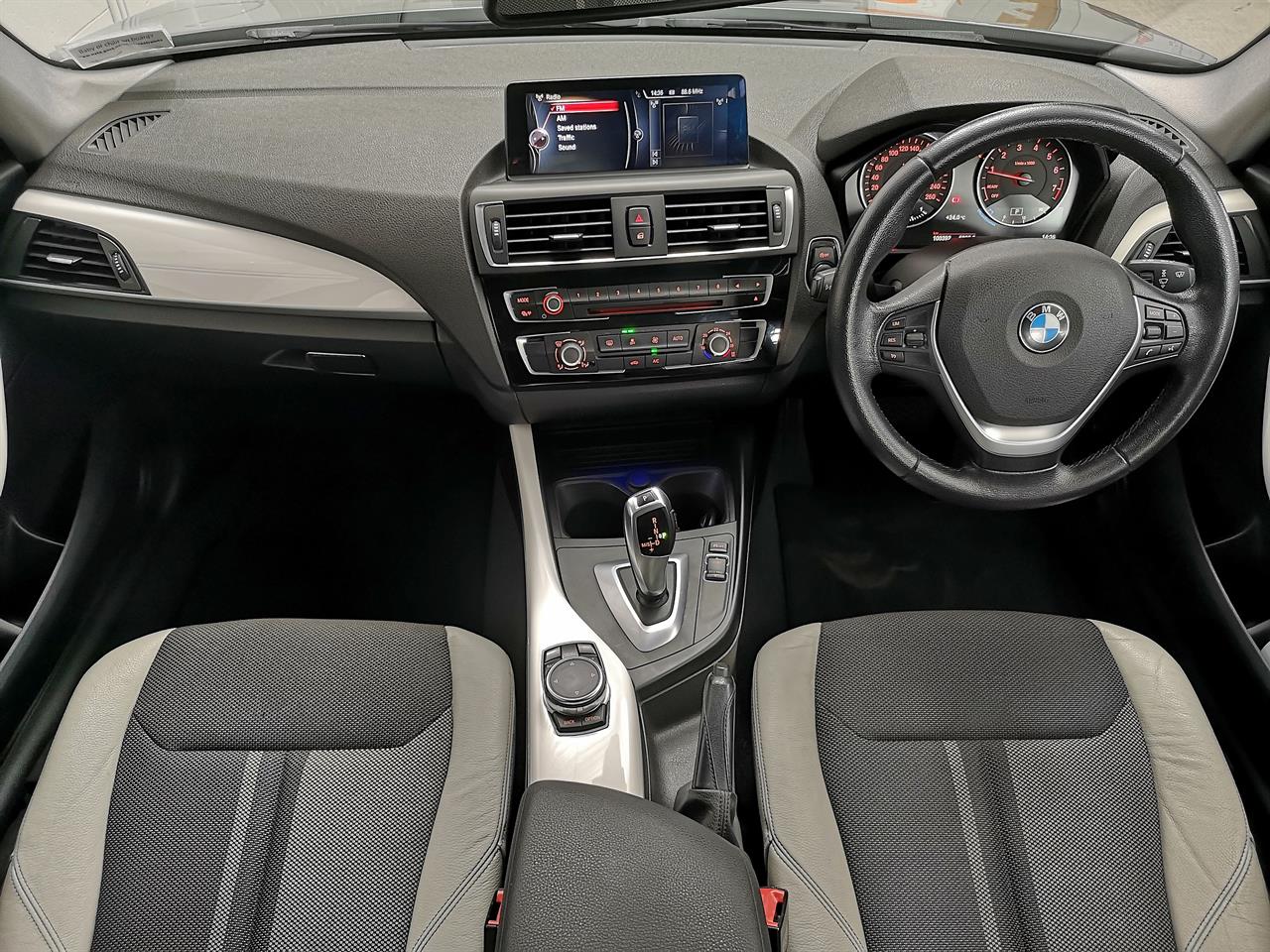 2015 BMW 118I