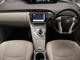 2013 Toyota Prius - Thumbnail