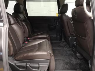 2012 Nissan Elgrand - Thumbnail
