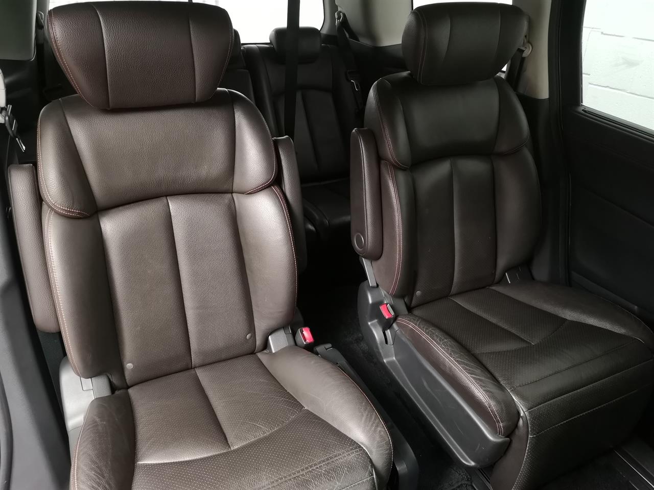 2012 Nissan Elgrand