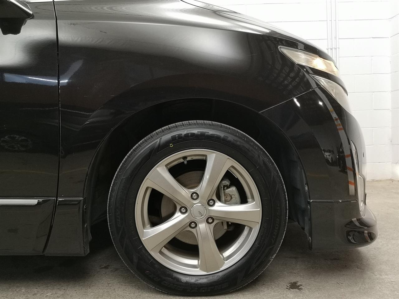 2012 Nissan Elgrand