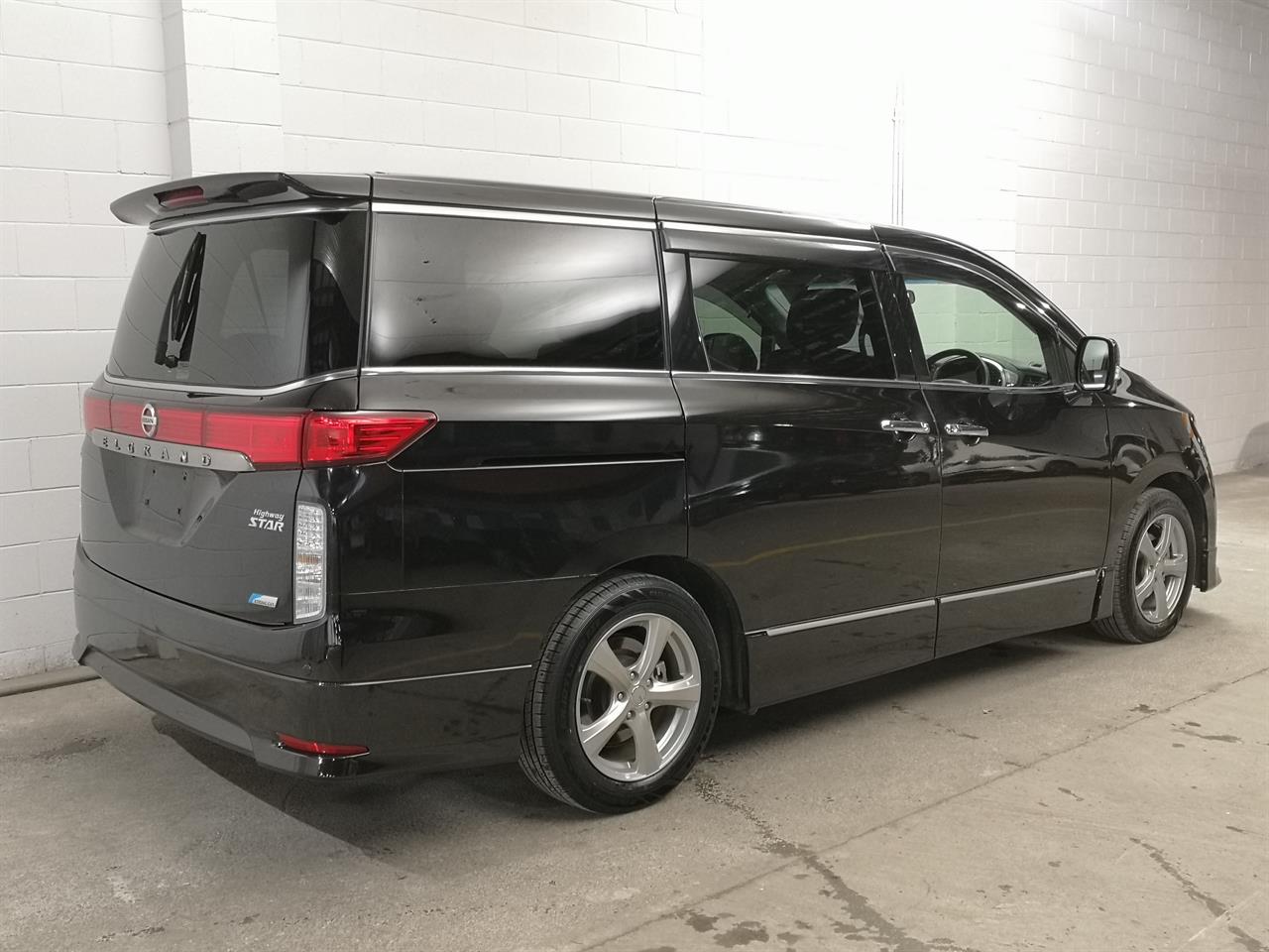 2012 Nissan Elgrand