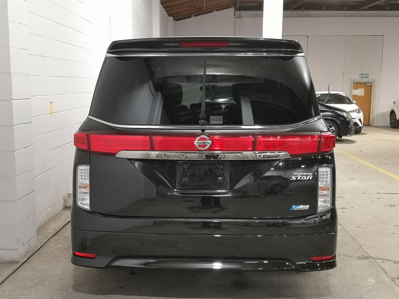 2012 Nissan Elgrand