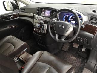 2012 Nissan Elgrand - Thumbnail