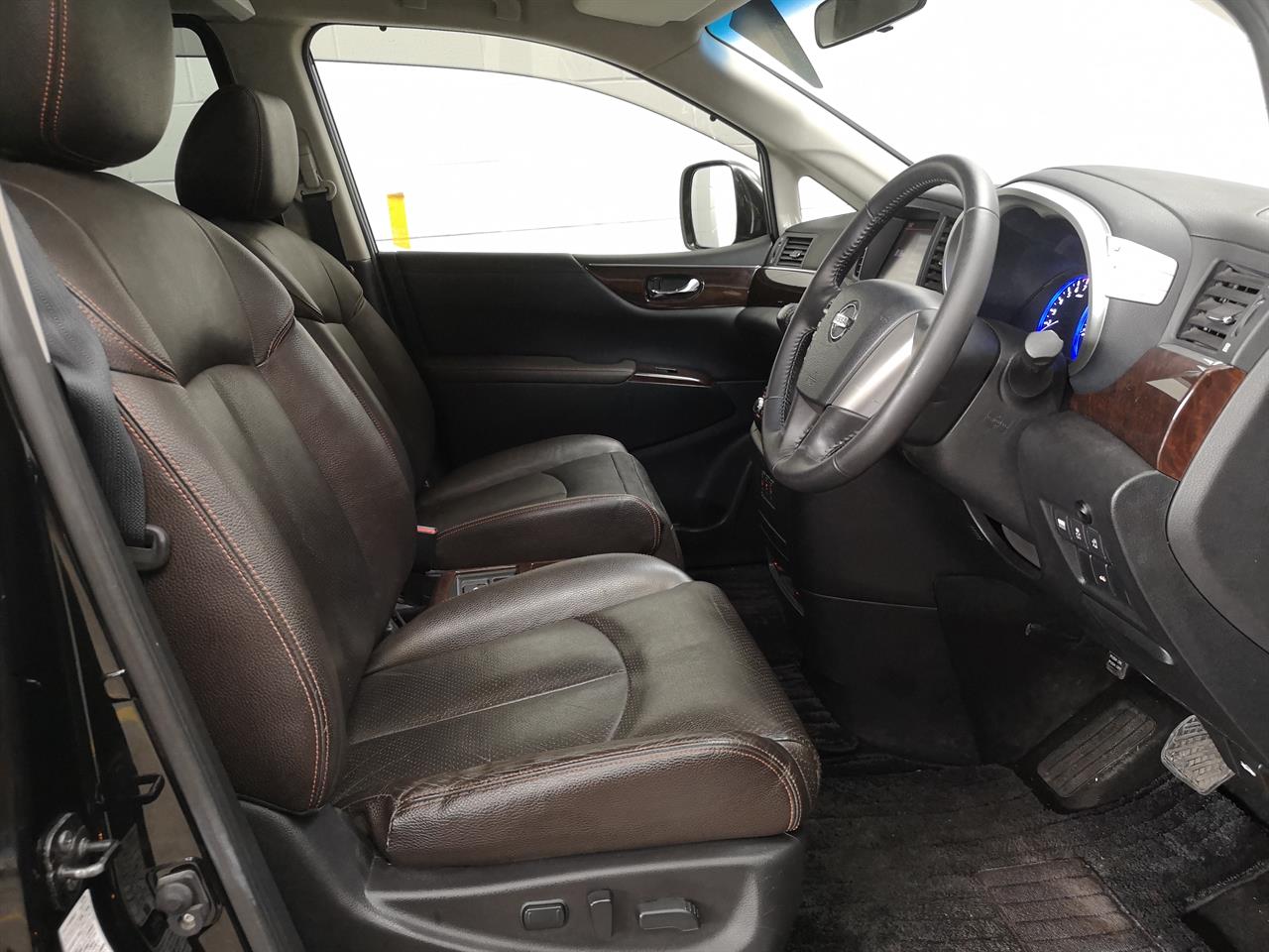 2012 Nissan Elgrand