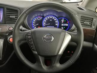 2012 Nissan Elgrand - Thumbnail