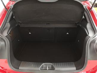 2016 Mercedes-Benz A 180 - Thumbnail