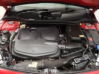 2016 Mercedes-Benz A 180 - Thumbnail
