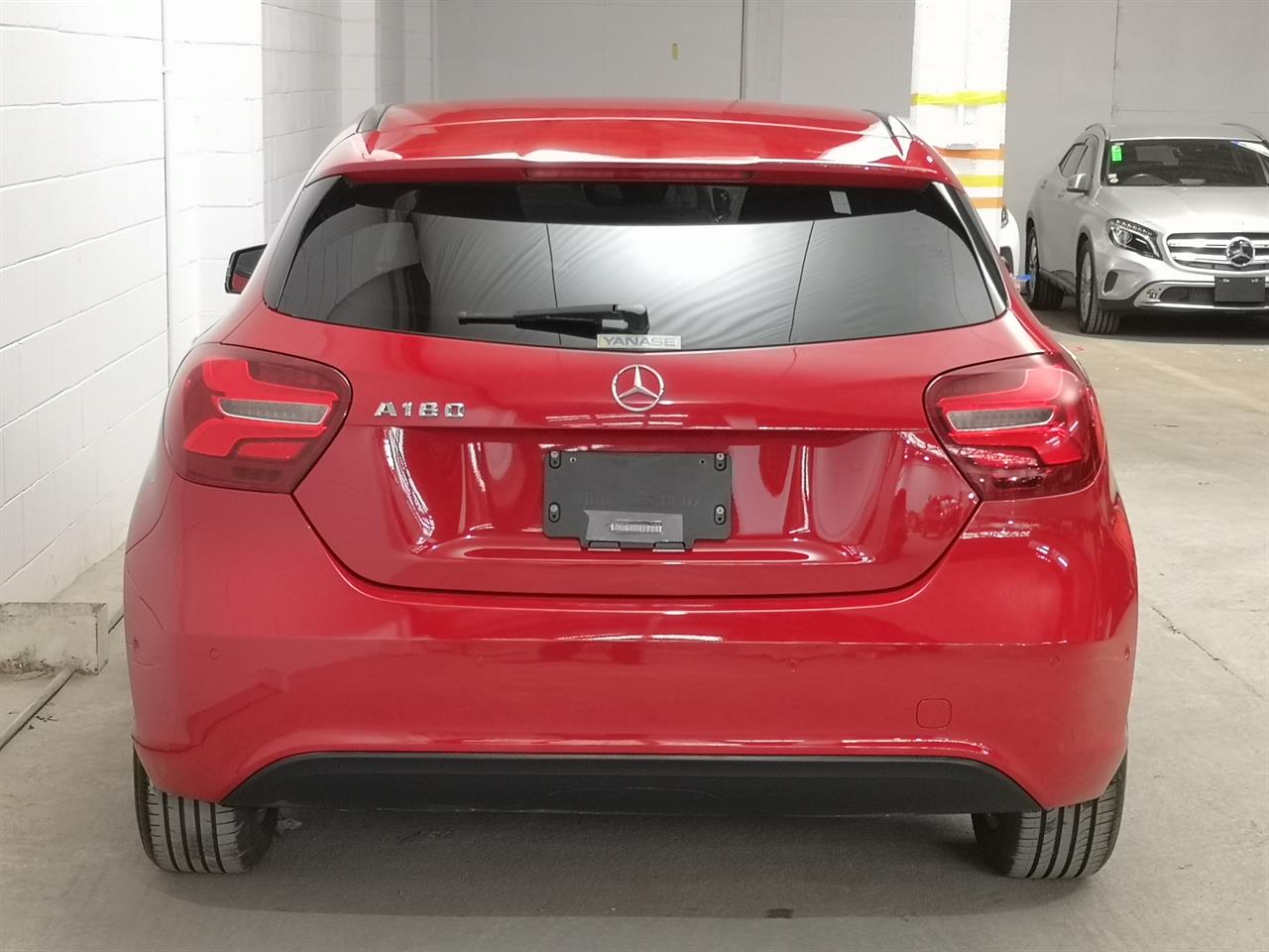 2016 Mercedes-Benz A 180