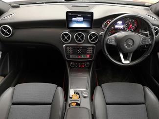 2016 Mercedes-Benz A 180 - Thumbnail