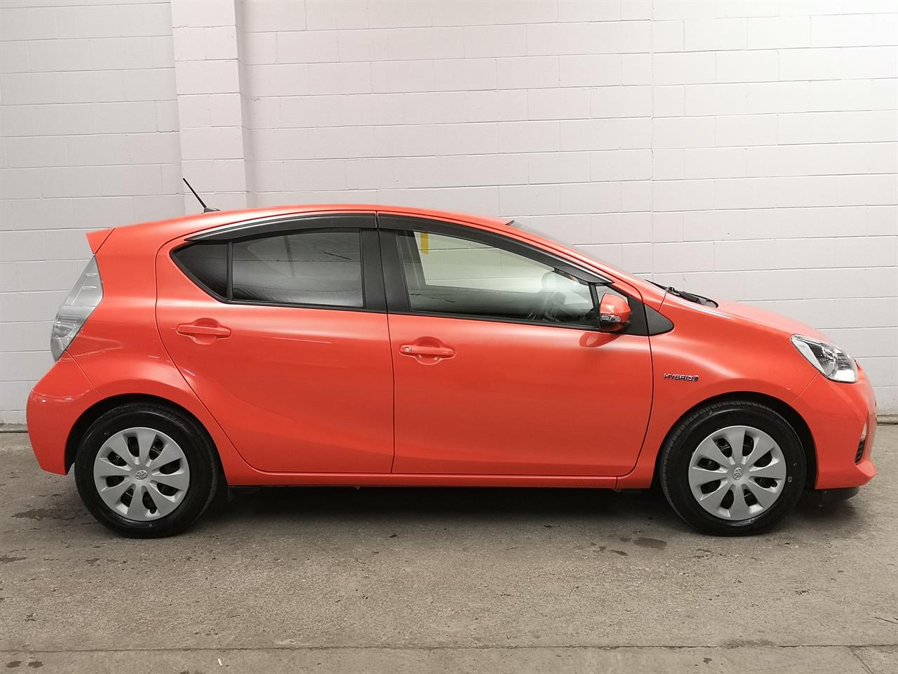 2013 Toyota Aqua