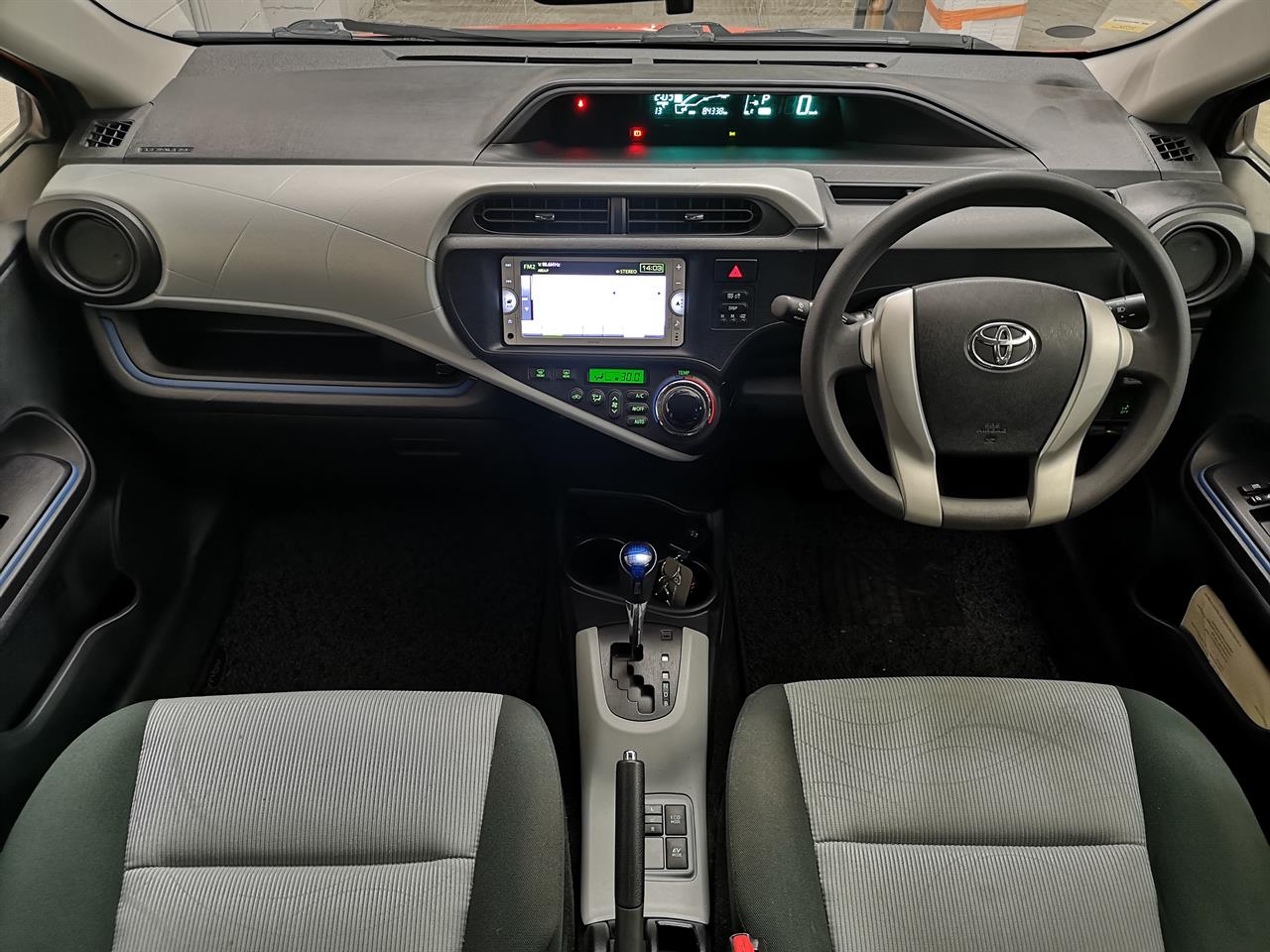 2013 Toyota Aqua