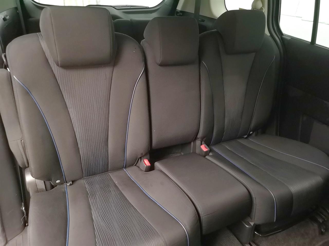 2012 Mazda Premacy