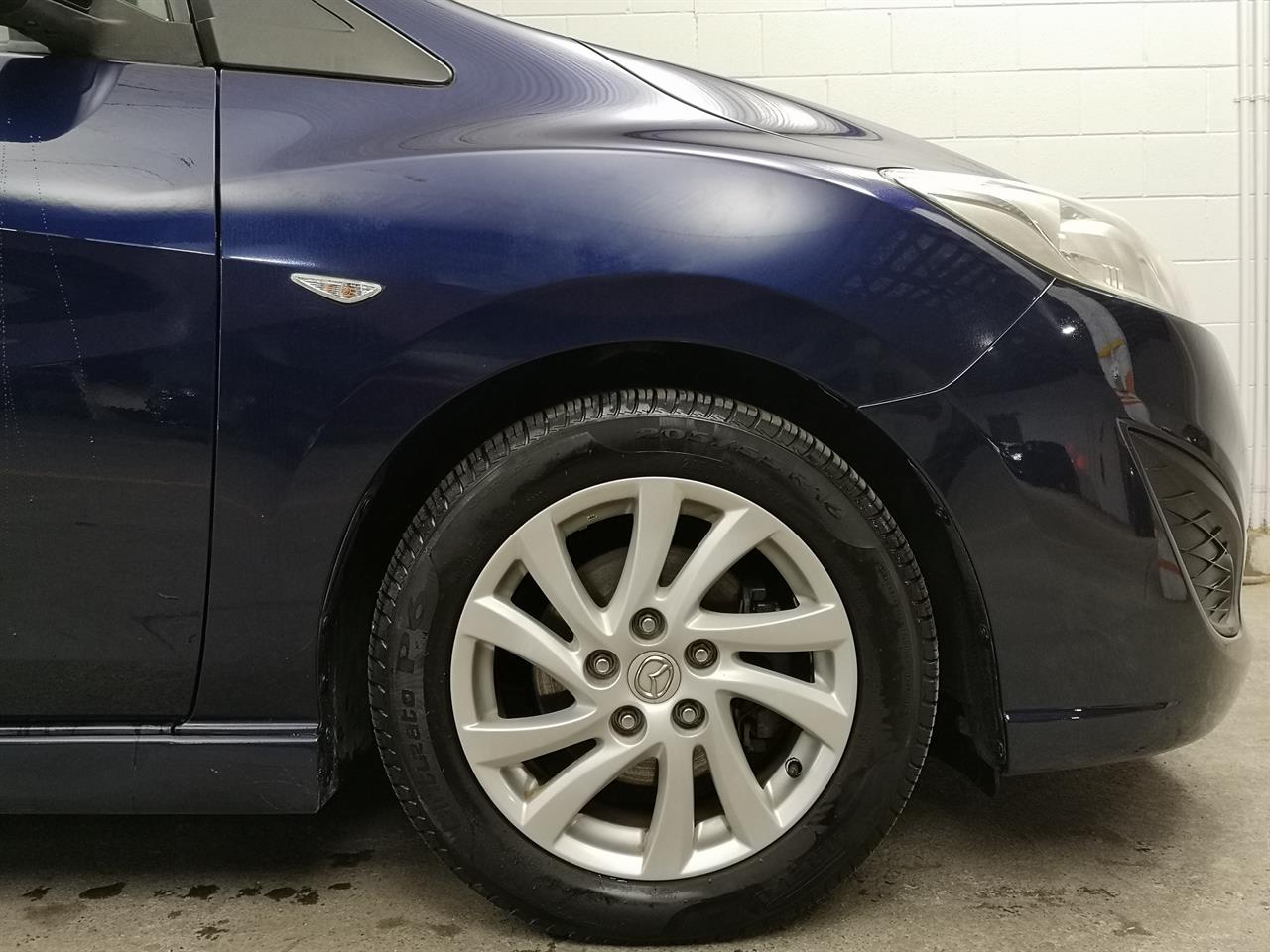 2012 Mazda Premacy