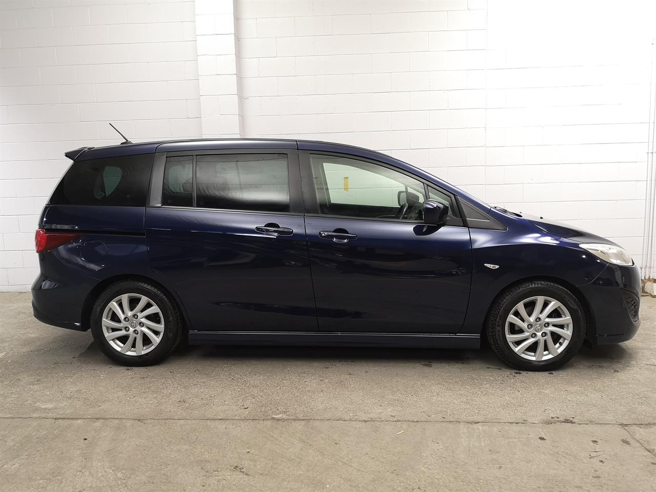 2012 Mazda Premacy