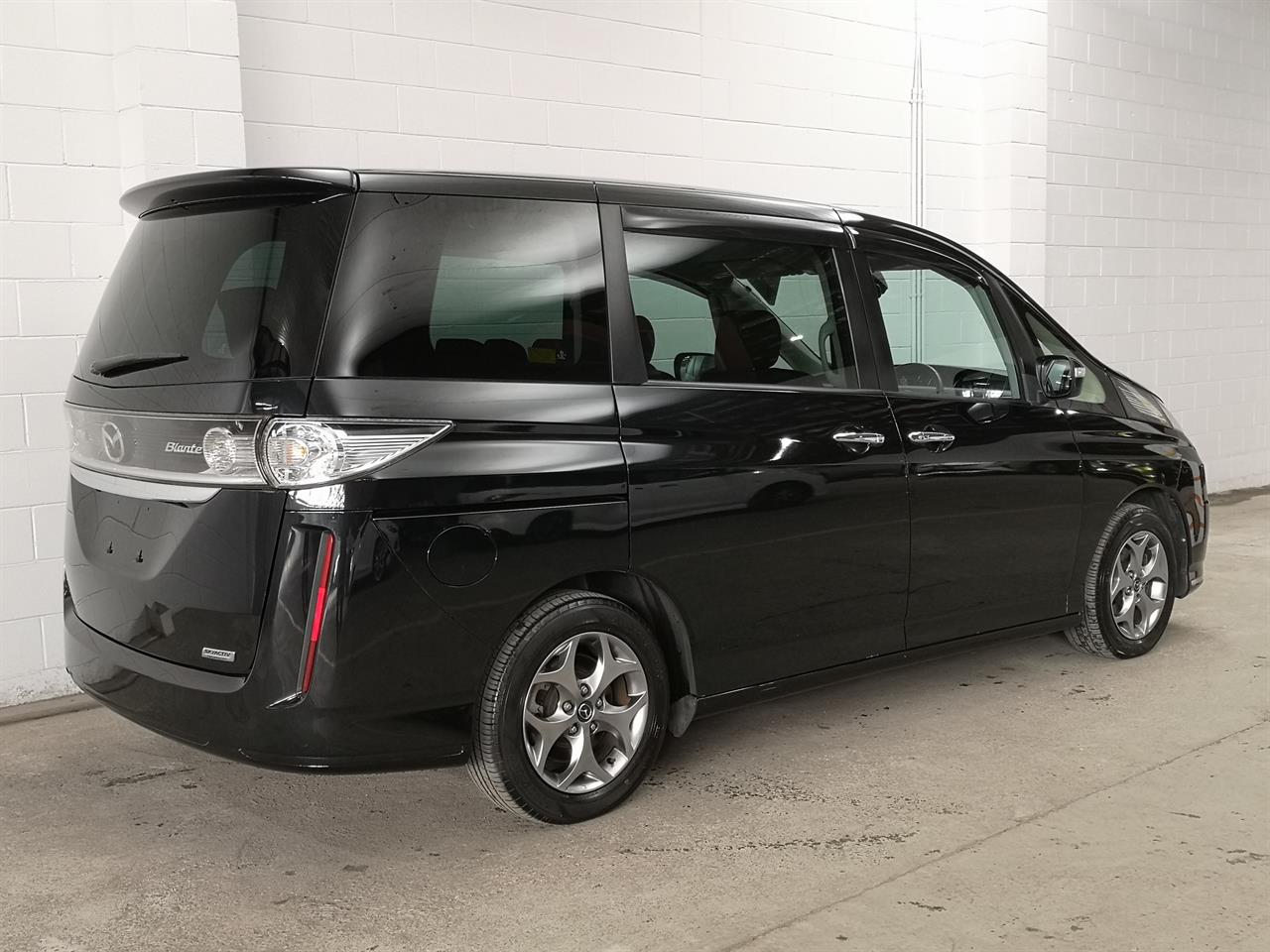 2014 Mazda Biante