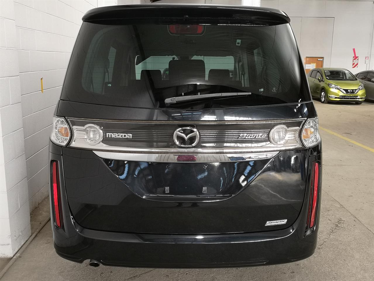 2014 Mazda Biante