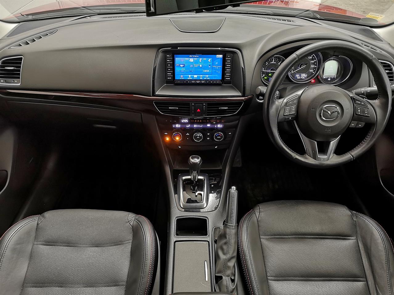 2013 Mazda atenza