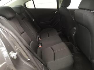 2016 Mazda Axela - Thumbnail