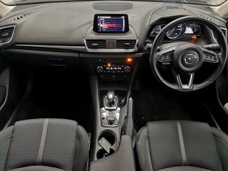 2016 Mazda Axela - Thumbnail