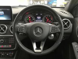 2017 Mercedes-Benz A 180 - Thumbnail