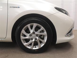 2017 Toyota Auris - Thumbnail