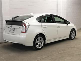 2013 Toyota Prius - Thumbnail