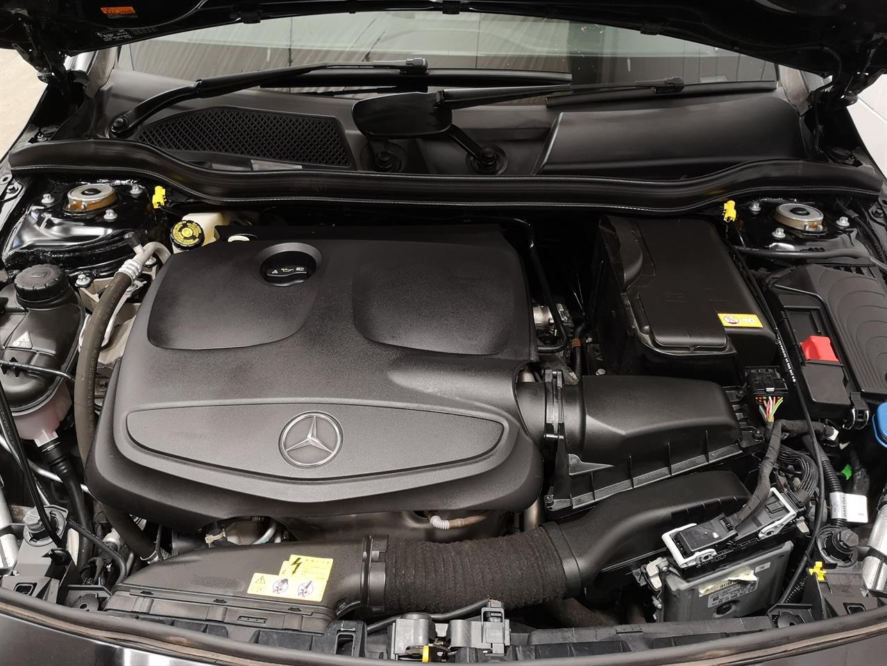 2016 Mercedes-Benz CLA 180