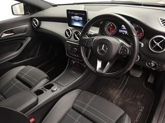 2016 Mercedes-Benz CLA 180 - Thumbnail