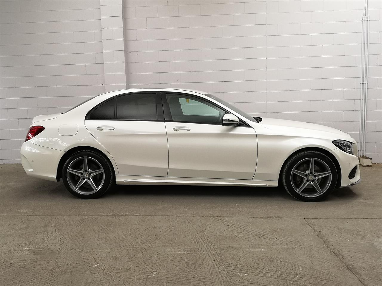 2017 Mercedes-Benz C 220