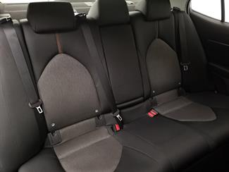 2018 Toyota Camry - Thumbnail