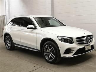 2017 Mercedes-Benz GLC 250 - Thumbnail