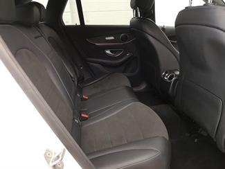 2017 Mercedes-Benz GLC 250 - Thumbnail