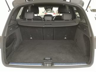 2017 Mercedes-Benz GLC 250 - Thumbnail