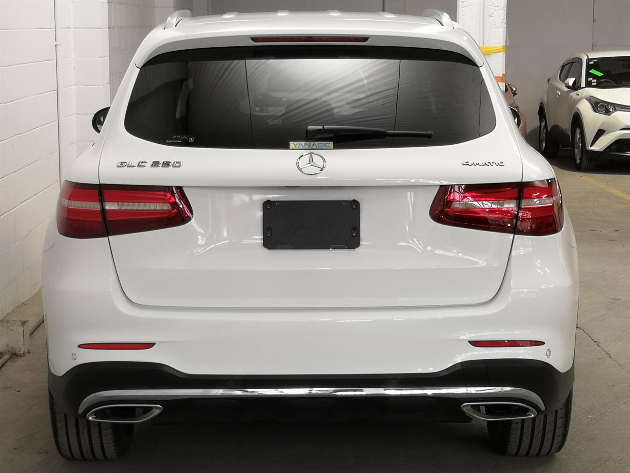 2017 Mercedes-Benz GLC 250