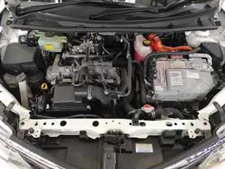 2016 Toyota Corolla - Thumbnail