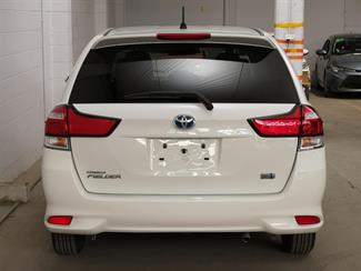 2016 Toyota Corolla - Thumbnail