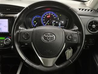 2016 Toyota Corolla - Thumbnail