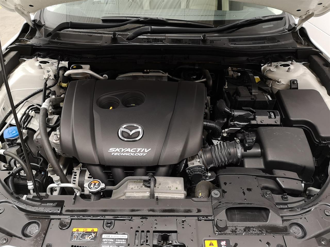 2015 Mazda Axela