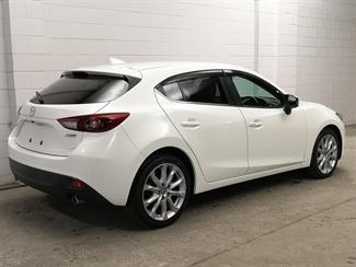 2015 Mazda Axela - Thumbnail