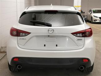 2015 Mazda Axela - Thumbnail