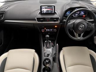 2015 Mazda Axela - Thumbnail