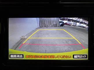 2016 Toyota Prius - Thumbnail