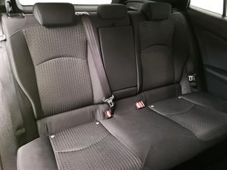 2016 Toyota Prius - Thumbnail