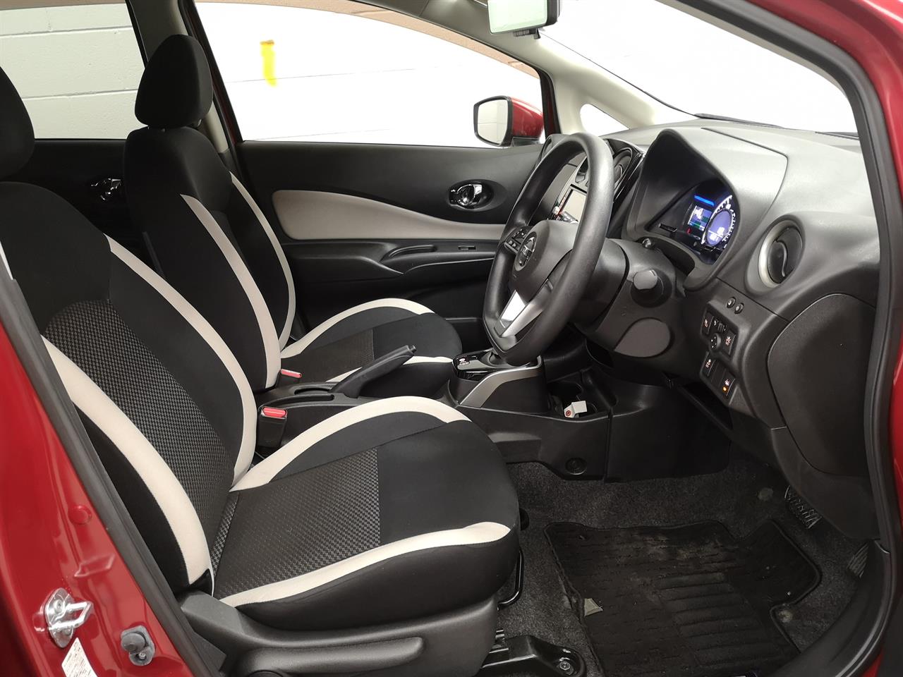 2016 Nissan Note