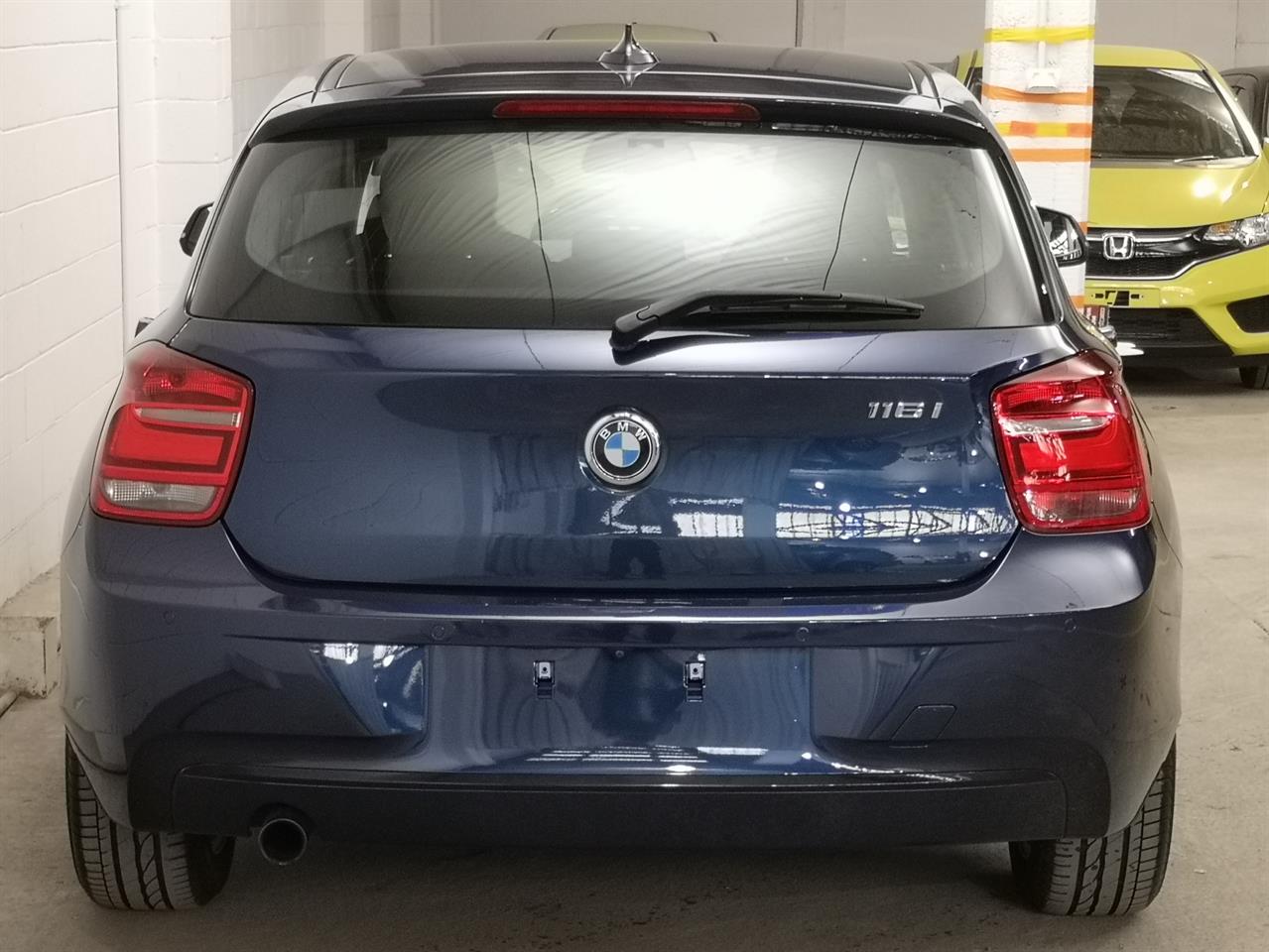 2015 BMW 116i