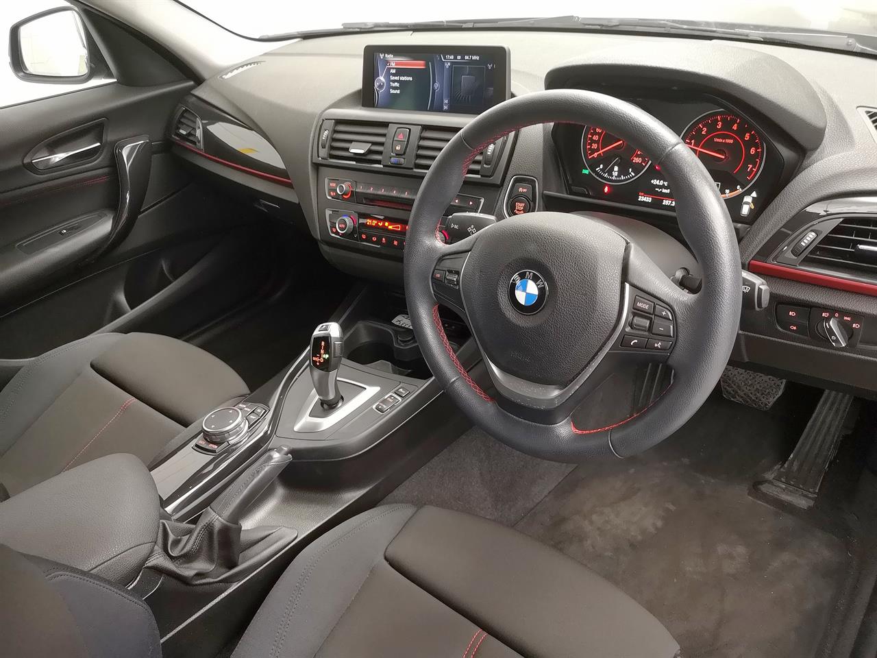 2015 BMW 116i
